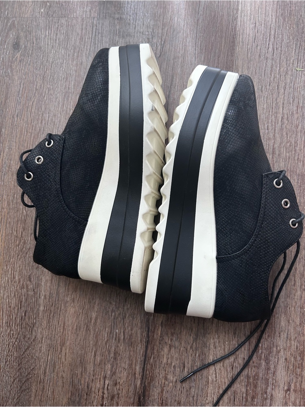 Black Platform Lace-Up Sneakers with White Stripe Sole - Picture 2 of 7